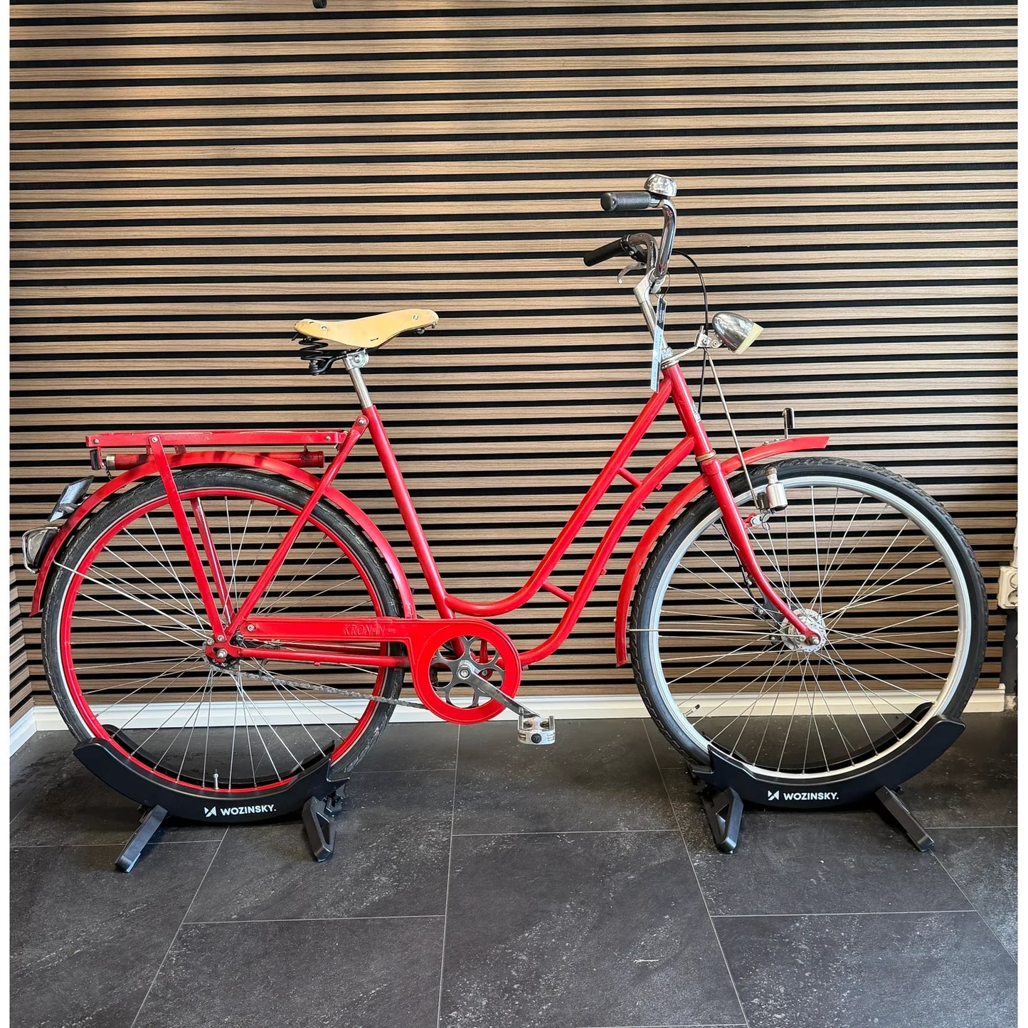 Kronan Damcykel 28 tum - Röd