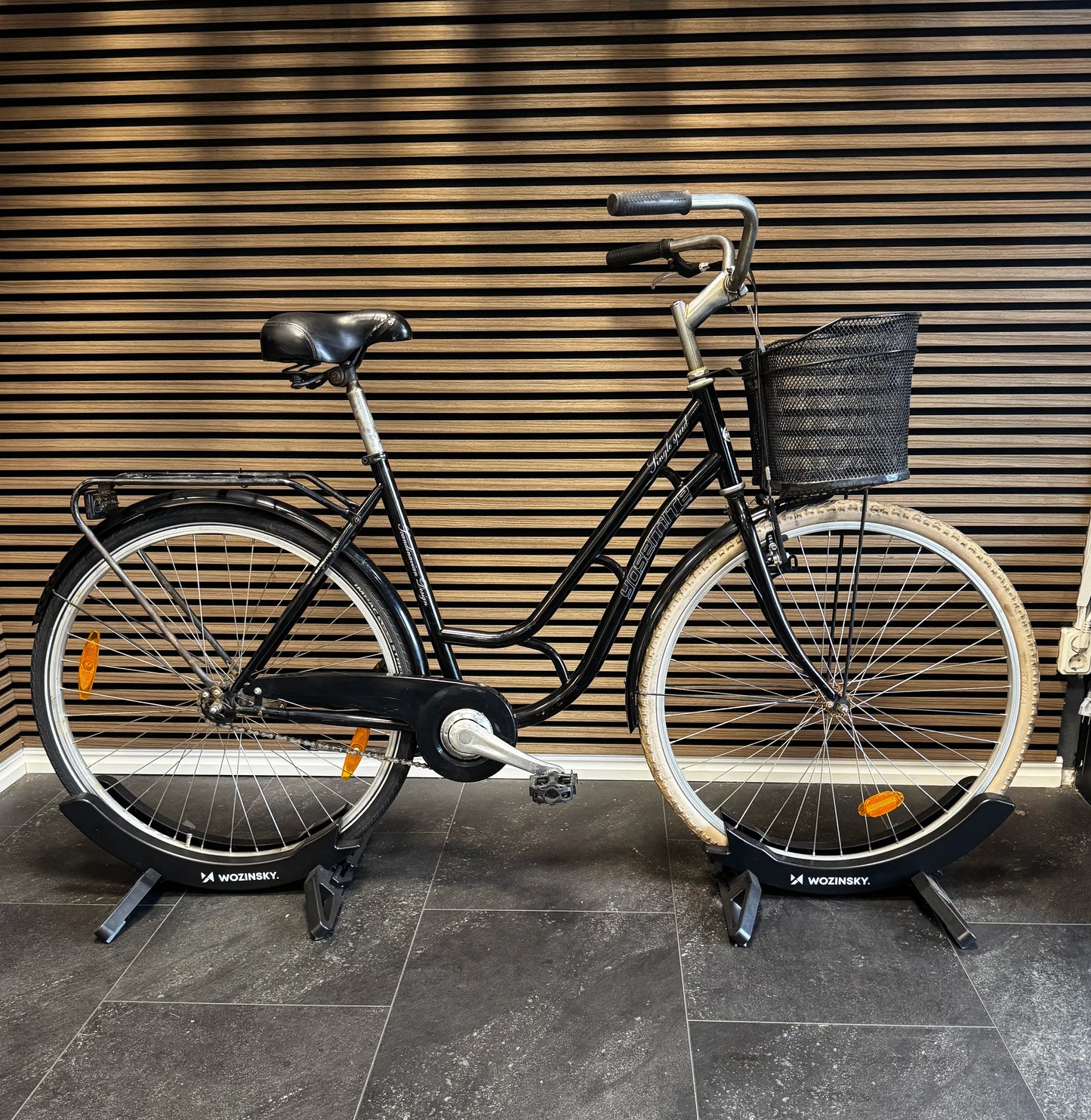 Yosemite Damcykel Svart 51 cm oväxlad