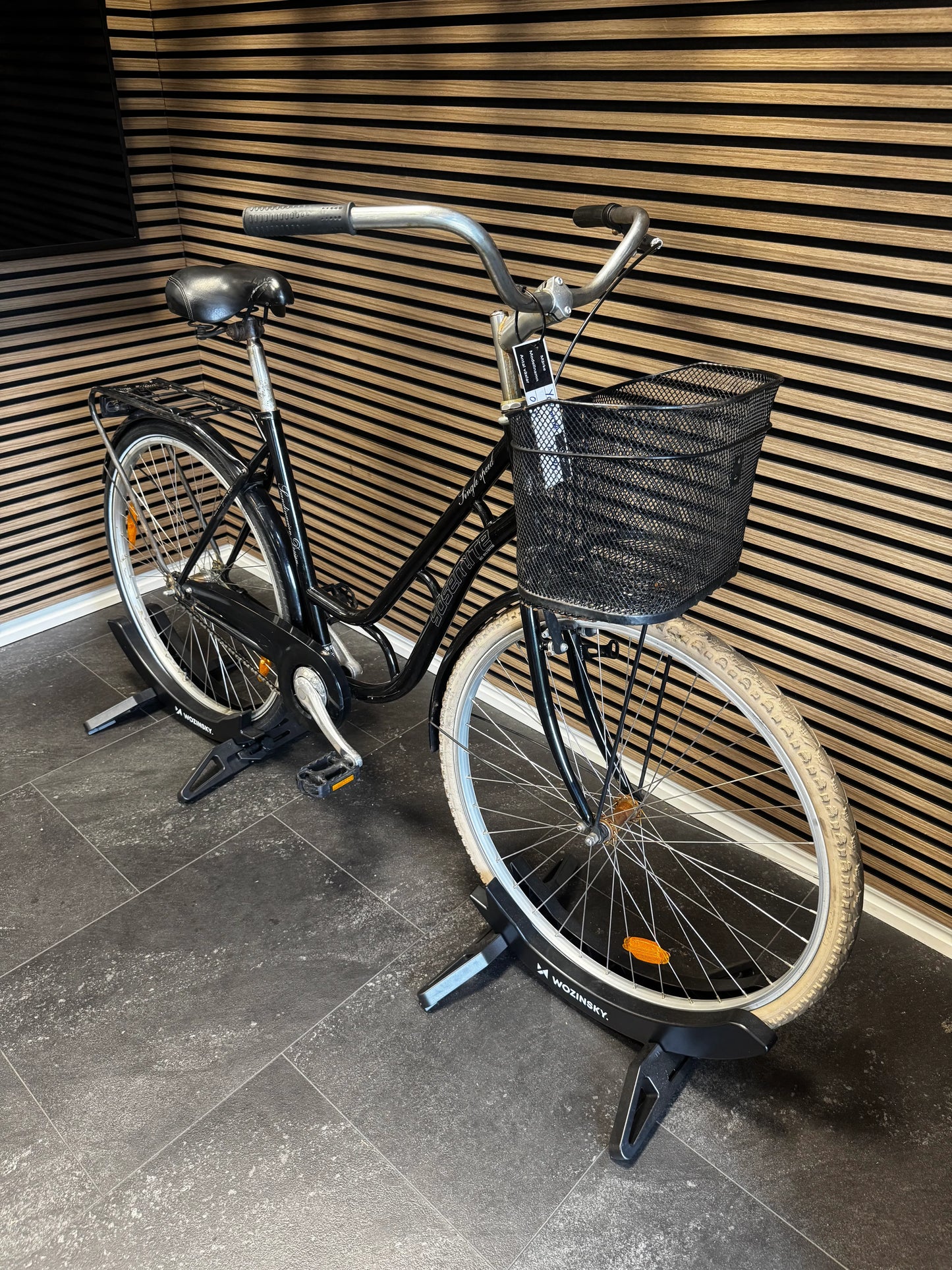 Yosemite Damcykel Svart 51 cm oväxlad